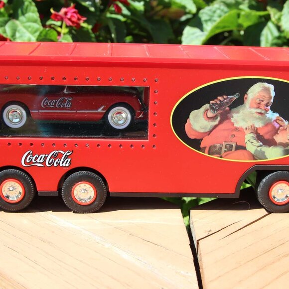 Coca-Cola Carrier Semi Truck W/1953 Corvette 1999 Holiday Limited Edition *READ* - Picture 4 of 17